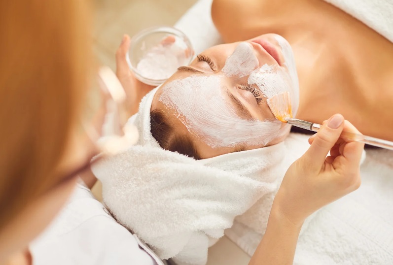 Facial treatments near me Stirling